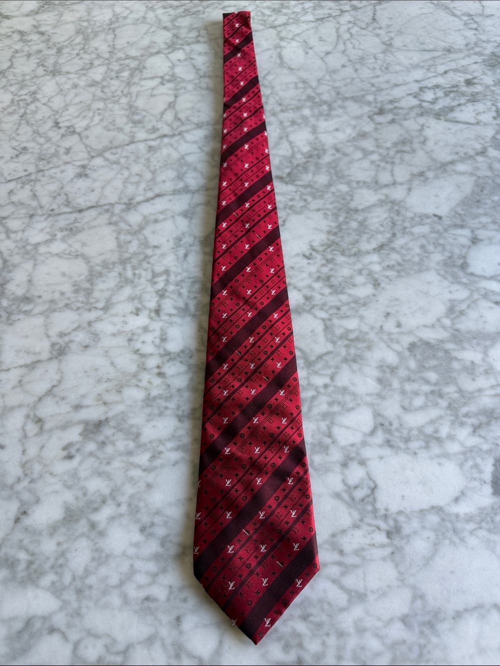 Louis Vuitton Patterned Silk Tie
